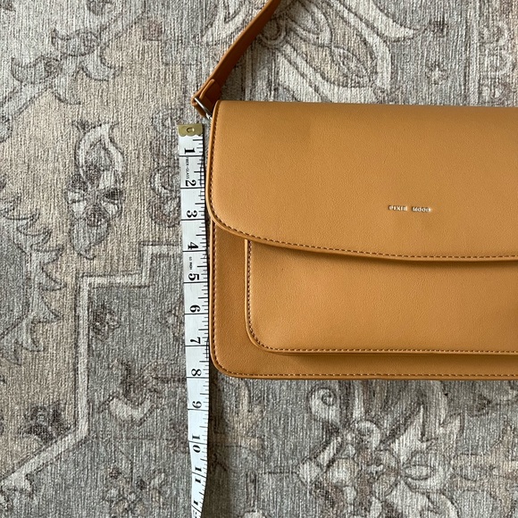 Pixie Mood Zoe Crossbody Bag - Picture 8 of 9